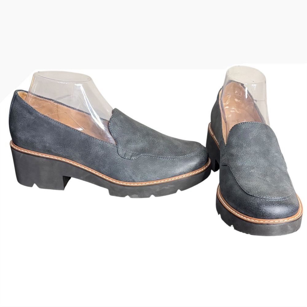 NWOB Naturalizer Grey Cabaret Loafers Lug Sole Block Heel Women's Size 9.5/8.5